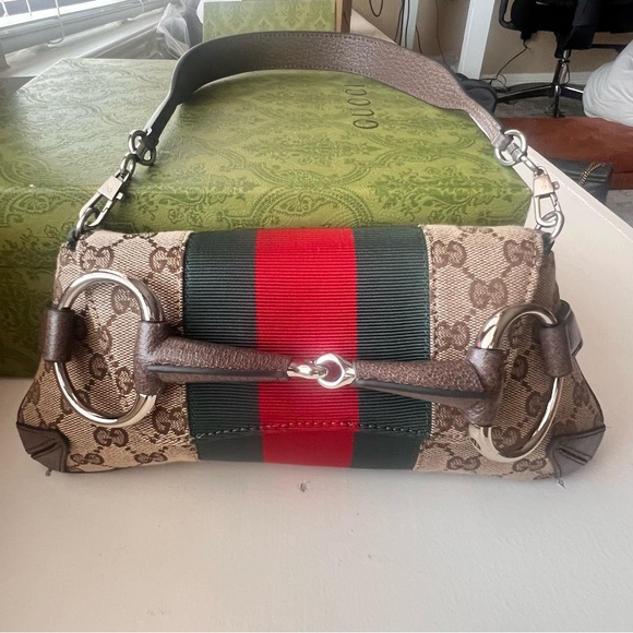 Gucci GG Canvas Small Horsebit Chain Shoulder Bag - Picture 10 of 16